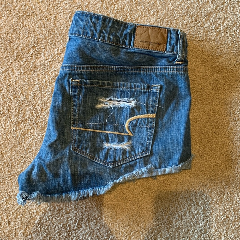 American Eagle jean short
